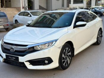 Honda Civic Oriel  Automatic Model 2017